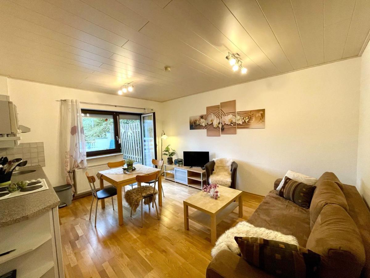 Ferienwohnung Am Kreuzberg Шлайден Екстериор снимка