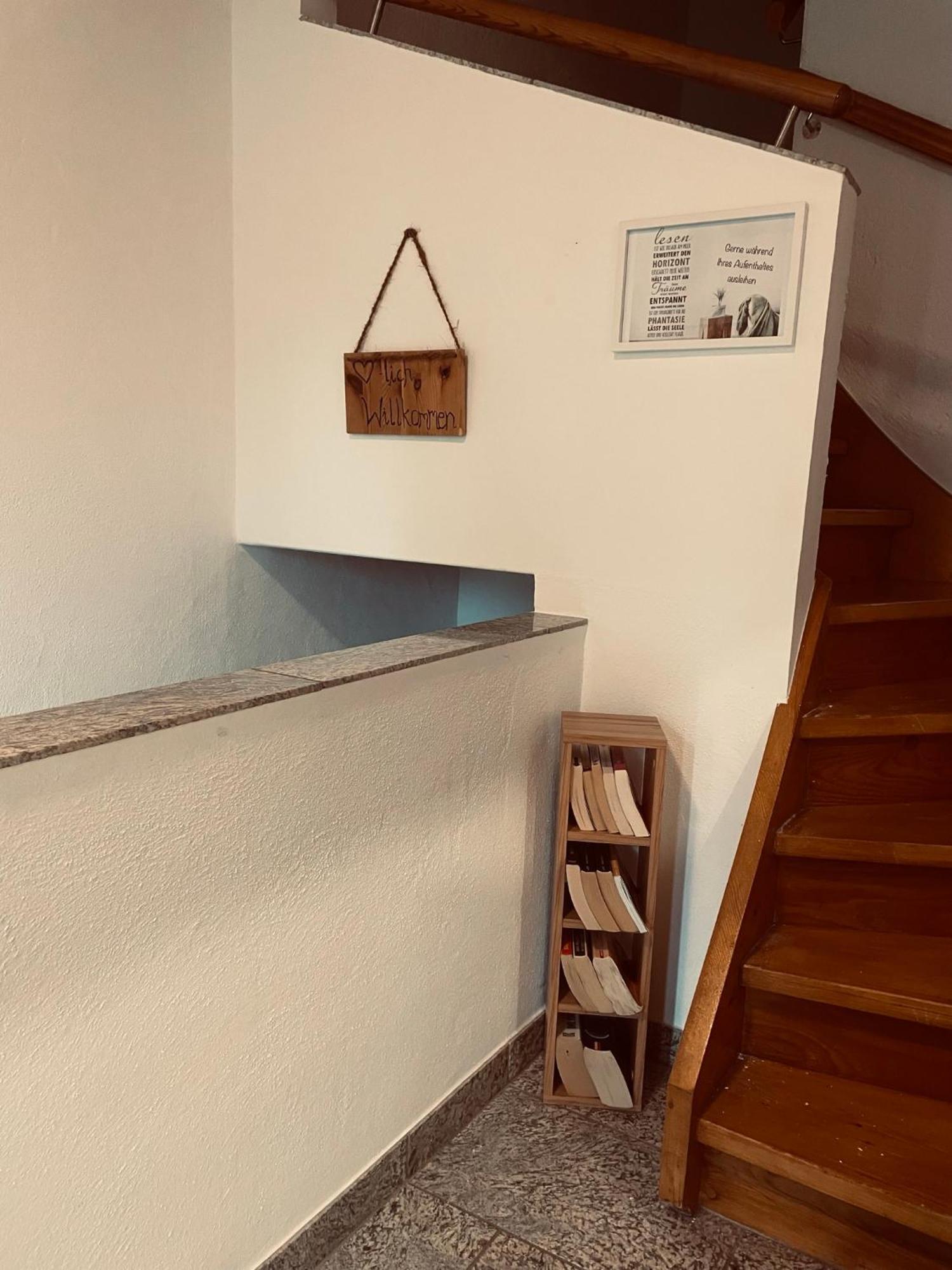 Ferienwohnung Am Kreuzberg Шлайден Екстериор снимка